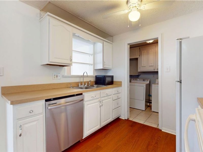 4790 Robinwood Drive, Mentor, OH 44060 Photo 18