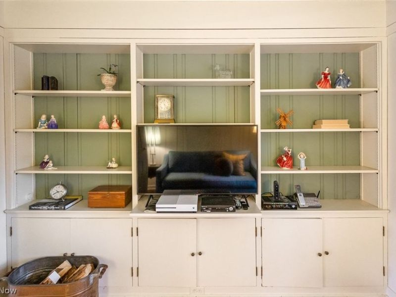 2748 Belvoir Boulevard, Shaker Heights, OH 44122 Photo 13