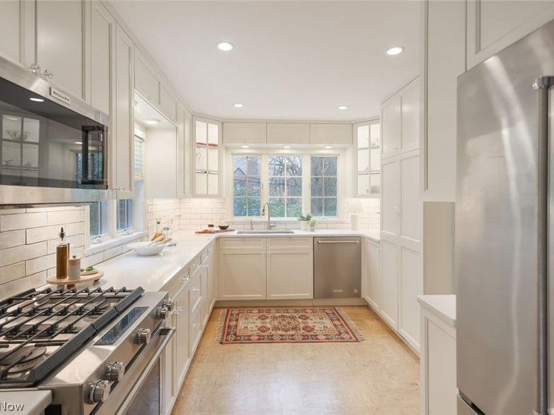 2748 Belvoir Boulevard, Shaker Heights, OH 44122 Photo 19