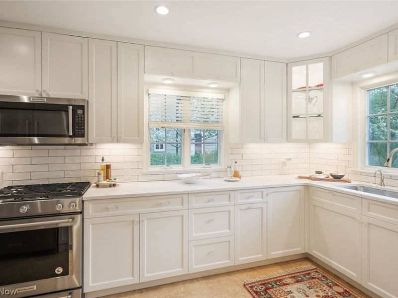 2748 Belvoir Boulevard, Shaker Heights, OH 44122 Photo 21