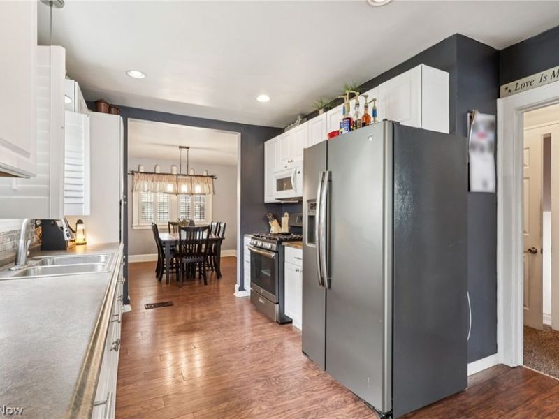 310 W Wood Street , Lowellville, OH 44436 Photo 15