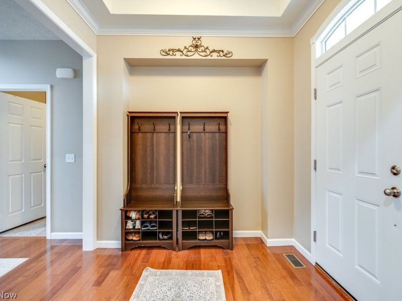 5002 Lake Forest Drive , Peninsula, OH 44264 Photo 2