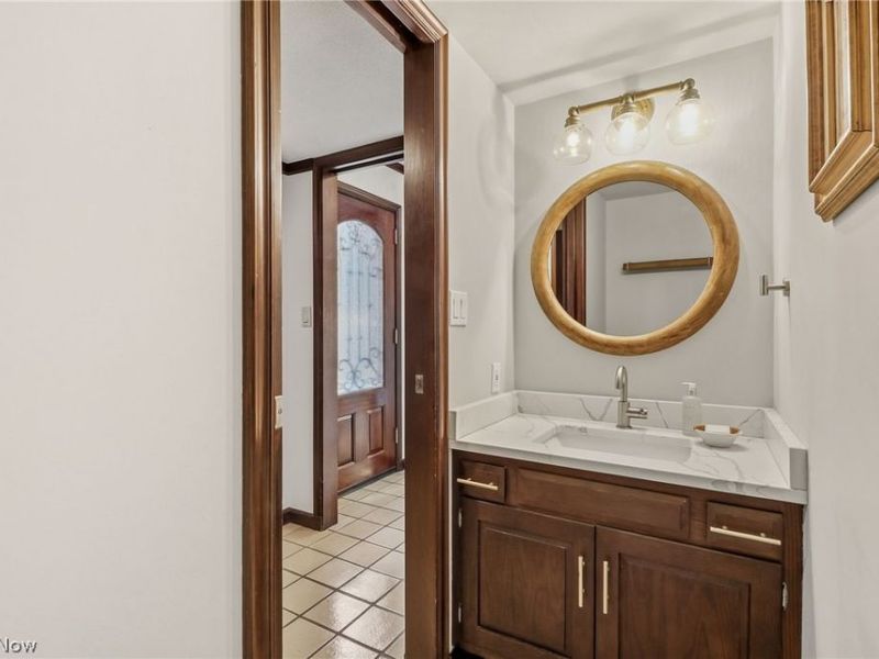 31215 Roxbury Park Drive , Bay Village, OH 44140 Photo 23