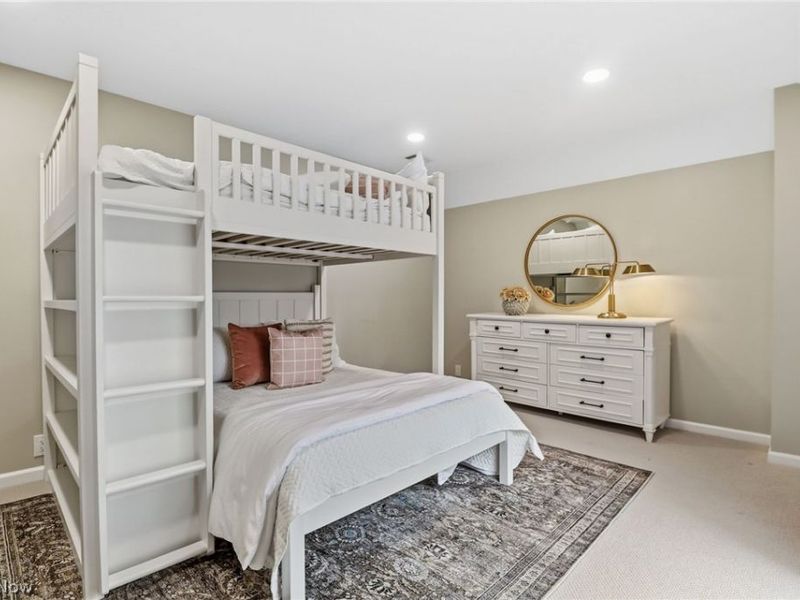 31215 Roxbury Park Drive , Bay Village, OH 44140 Photo 31