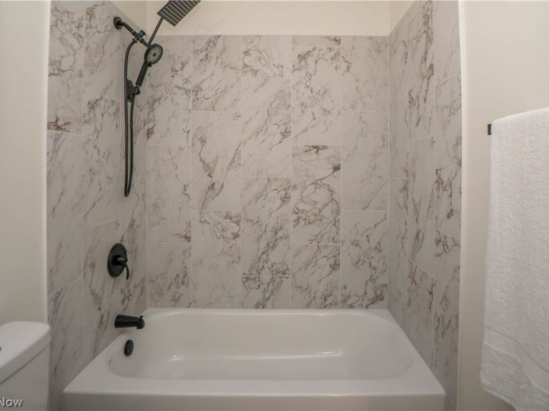 7162 Sandy Lane NW, Malvern, OH 44644 Photo 20