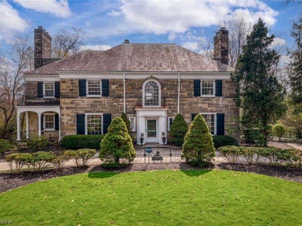 17640 S Woodland Road , Shaker Heights, OH 44120