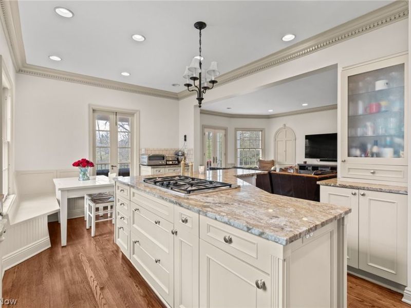 17640 S Woodland Road, Shaker Heights, OH 44120 Photo 11