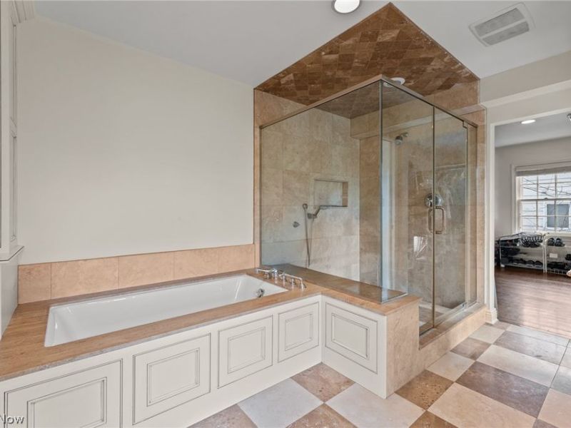 17640 S Woodland Road, Shaker Heights, OH 44120 Photo 18