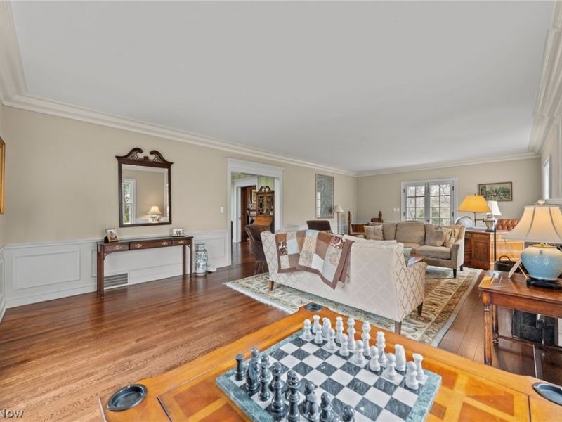 17640 S Woodland Road, Shaker Heights, OH 44120 Photo 6