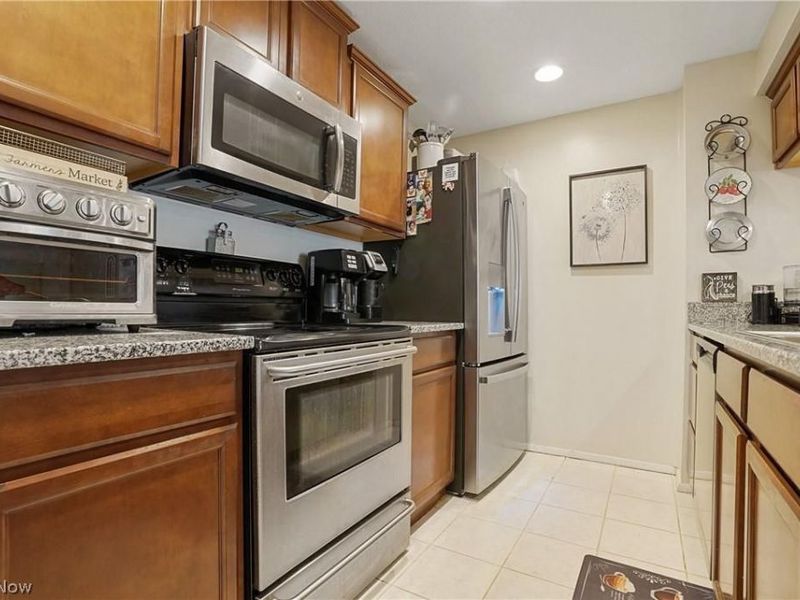 2978 Heatherwood Court , Stow, OH 44224 Photo 10