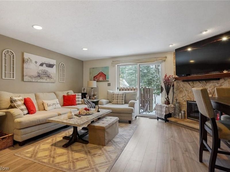 2978 Heatherwood Court , Stow, OH 44224 Photo 13