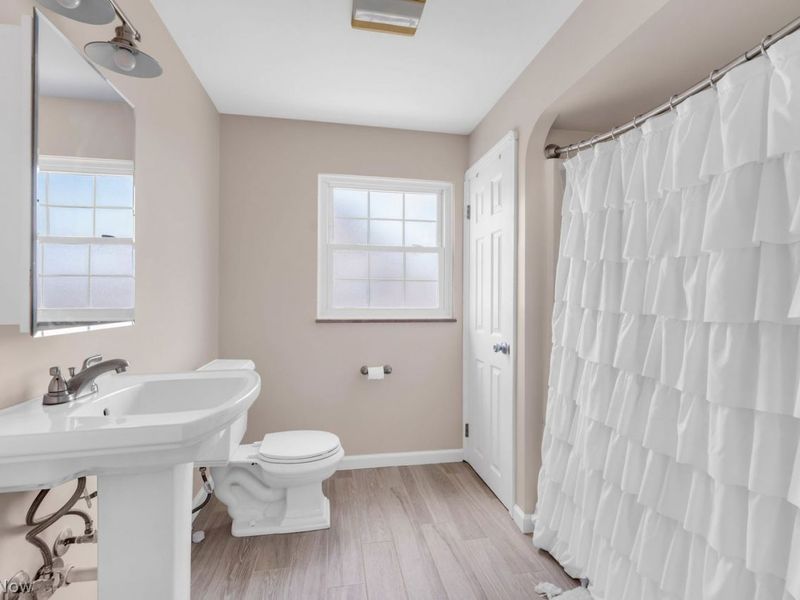 19347 Purnell Avenue , Rocky River, OH 44116 Photo 21