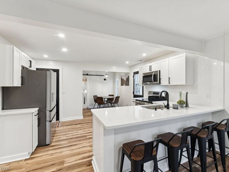 1233 State Street, Vermilion, OH 44089 Photo 4