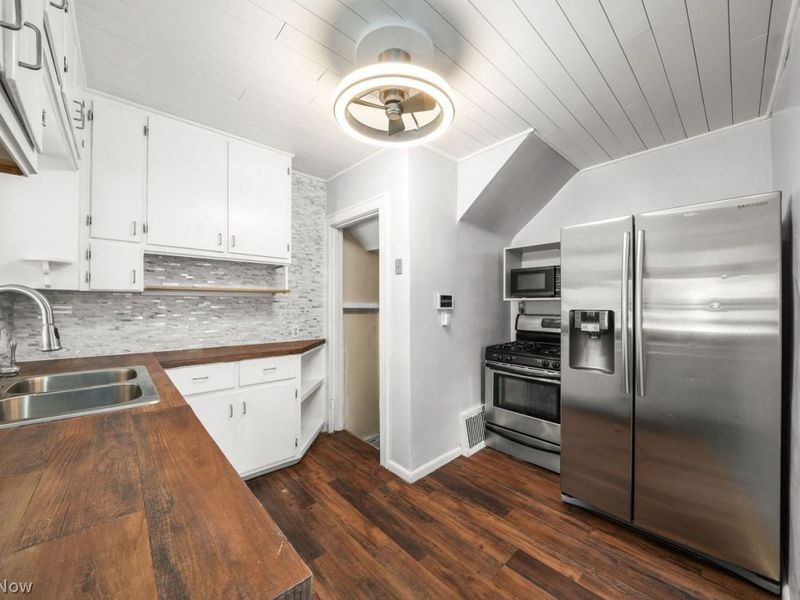 731 Notre Dame Avenue , Cuyahoga Falls, OH 44221 Photo 13