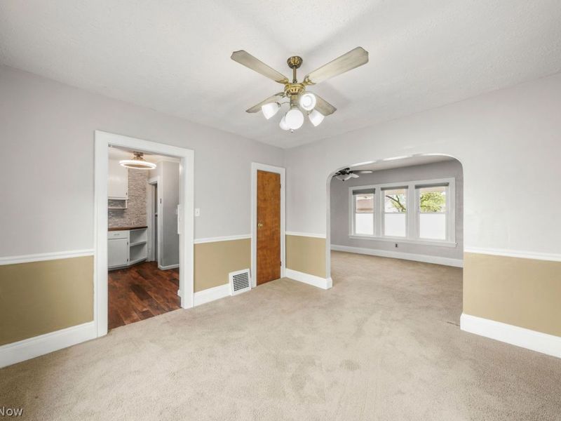 731 Notre Dame Avenue , Cuyahoga Falls, OH 44221 Photo 8