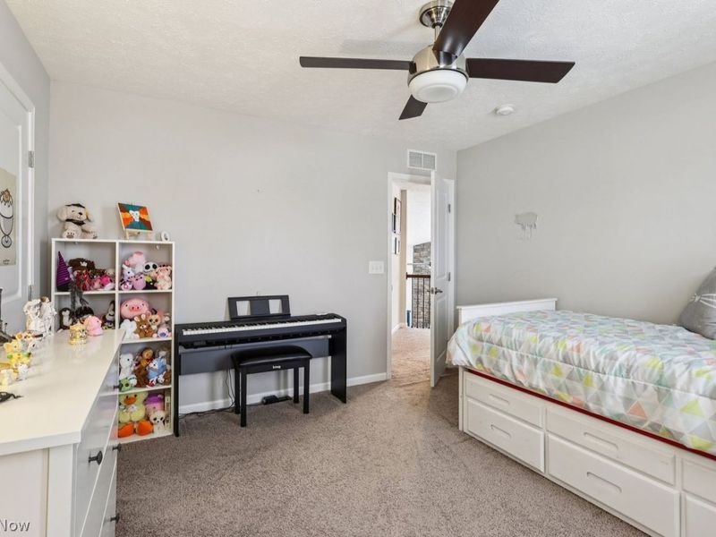 817 Hilliary Lane , Aurora, OH 44202 Photo 21