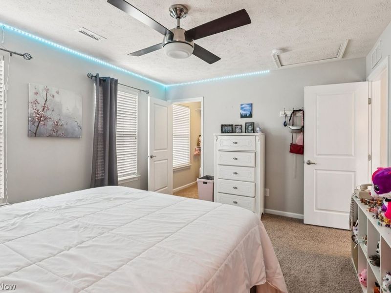 817 Hilliary Lane , Aurora, OH 44202 Photo 24