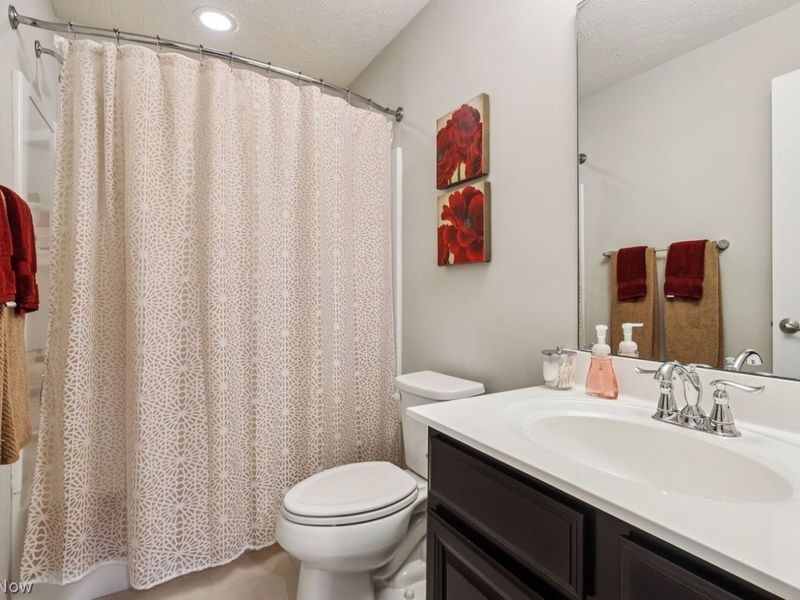 817 Hilliary Lane , Aurora, OH 44202 Photo 38