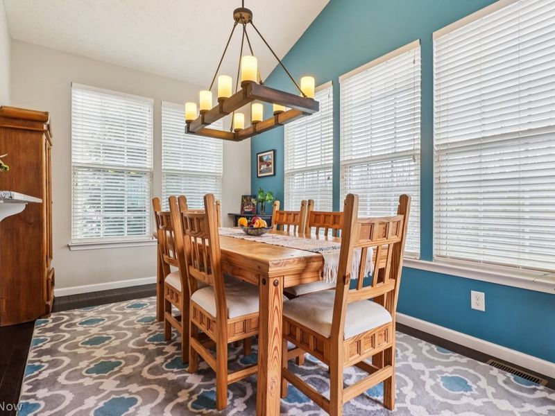 817 Hilliary Lane , Aurora, OH 44202 Photo 7