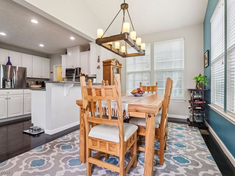 817 Hilliary Lane , Aurora, OH 44202 Photo 8