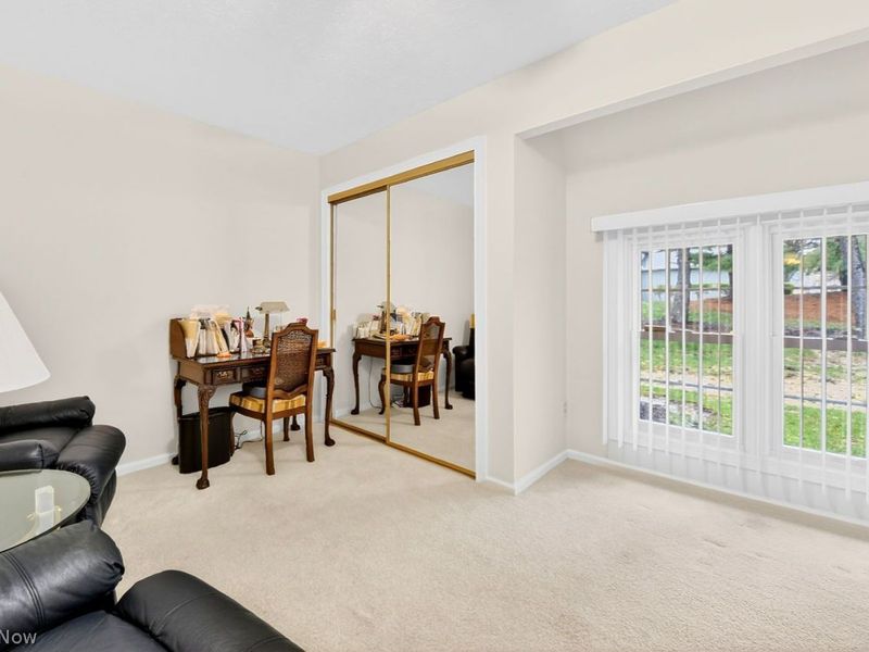 887 Wellsley Lane , Akron, OH 44313 Photo 24