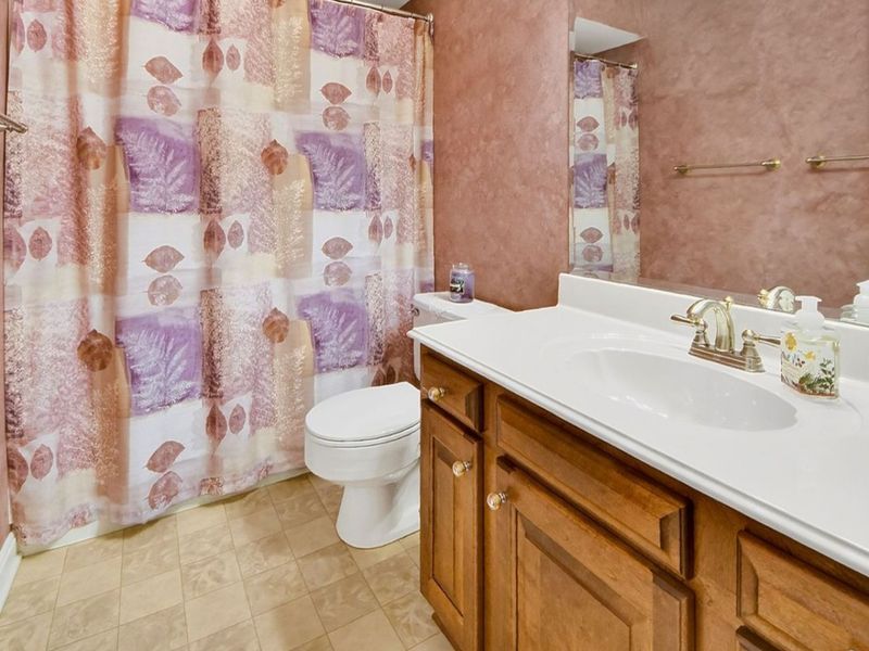 887 Wellsley Lane , Akron, OH 44313 Photo 28