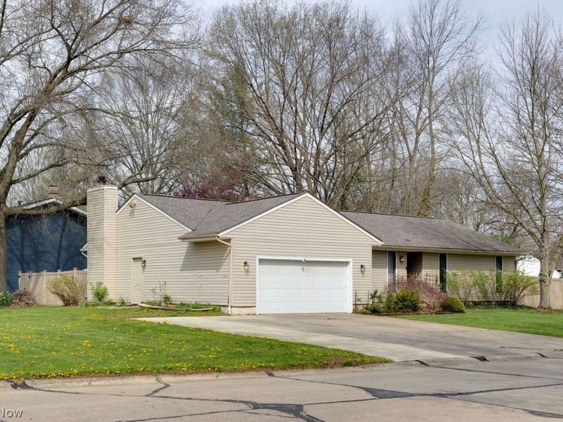 498 Cartwright Drive, Fairlawn, OH 44333 Photo 2