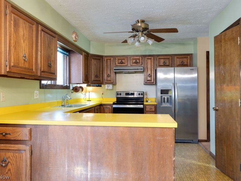 498 Cartwright Drive, Fairlawn, OH 44333 Photo 8