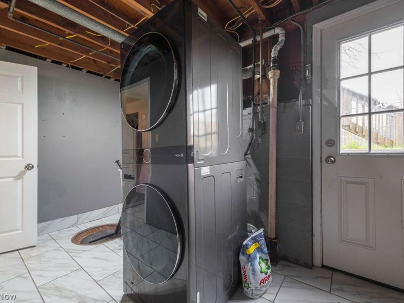 24763 Doe Drive, North Olmsted, OH 44070 Photo 19