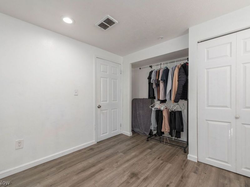 24763 Doe Drive, North Olmsted, OH 44070 Photo 22