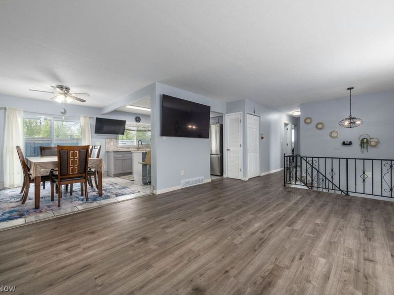 24763 Doe Drive, North Olmsted, OH 44070 Photo 35