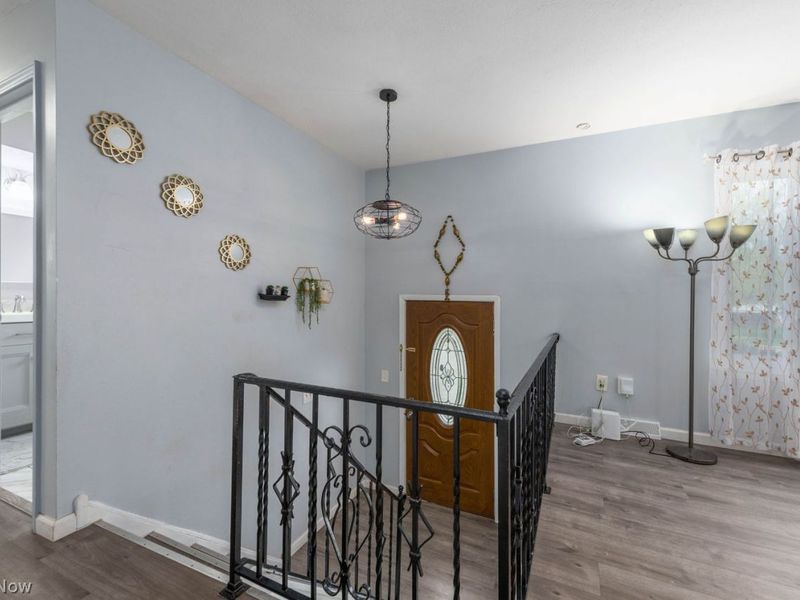 24763 Doe Drive, North Olmsted, OH 44070 Photo 37