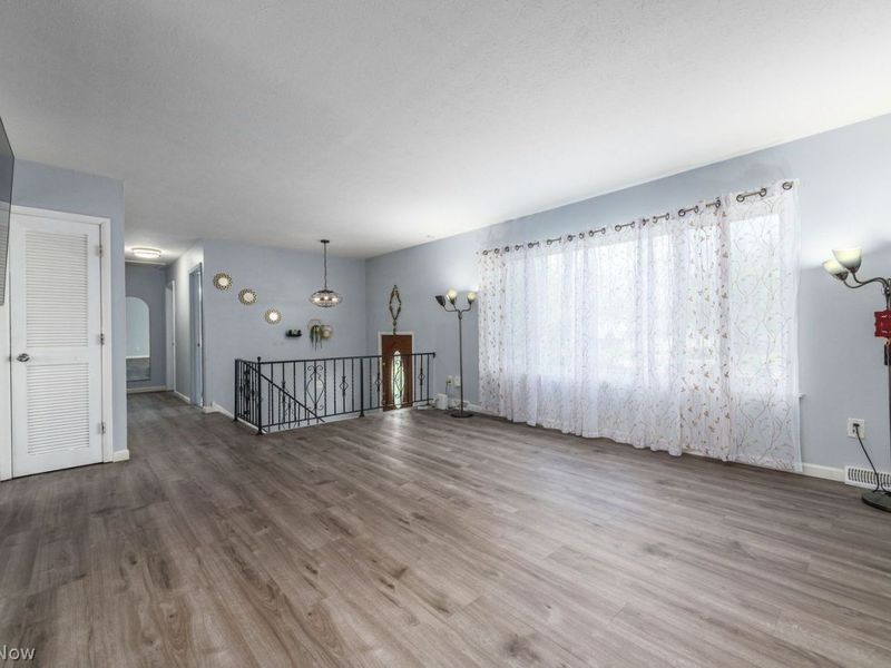 24763 Doe Drive, North Olmsted, OH 44070 Photo 40