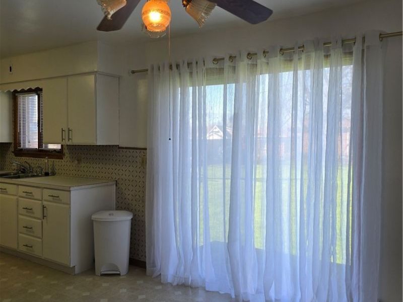 1230 W 19th Street , Lorain, OH 44052 Photo 6