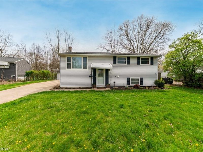 4761 James Road , North Ridgeville, OH 44039 Photo 1