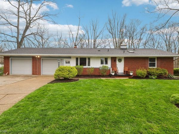 82 Squires Court, Medina, OH 44256