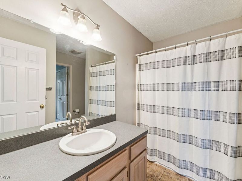 670 Hickory Hill Court, Streetsboro, OH 44241 Photo 24