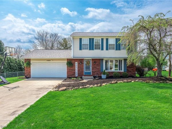 3215 Helen Drive , North Royalton, OH 44133