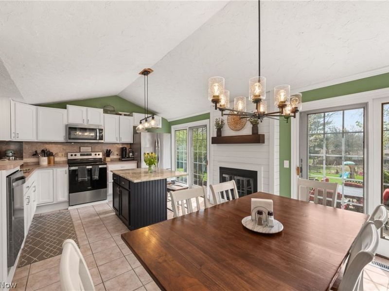 3215 Helen Drive, North Royalton, OH 44133 Photo 11