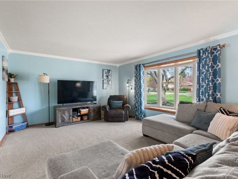 3215 Helen Drive, North Royalton, OH 44133 Photo 5