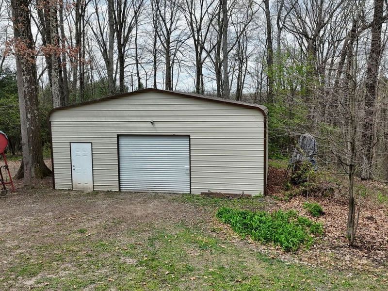 5042 Shawnee Drive , Carrollton, OH 44615 Photo 10