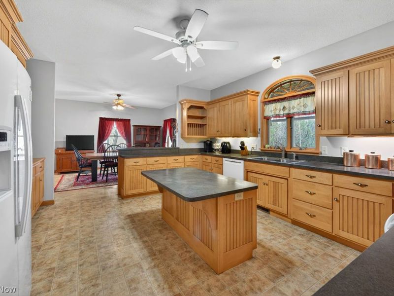 5042 Shawnee Drive , Carrollton, OH 44615 Photo 20