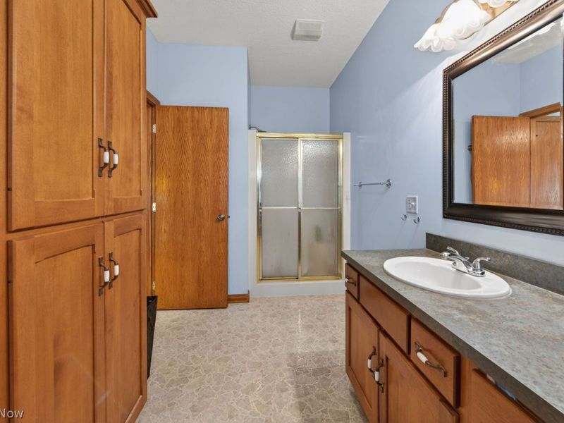 5042 Shawnee Drive , Carrollton, OH 44615 Photo 31