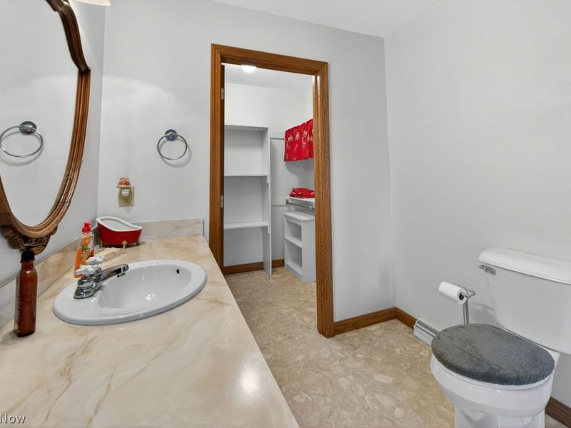 5042 Shawnee Drive , Carrollton, OH 44615 Photo 38