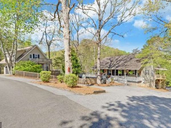 95 Windjammer Drive, Hiawassee, GA 30546