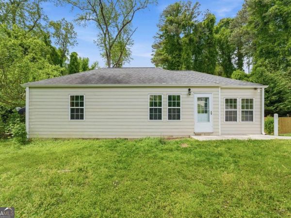 254 Pauladean Circle SE, Marietta, GA 30067