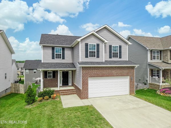 3013 Dominion Drive, Maryville, TN 37803