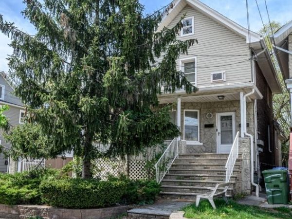 513 E Price St, Linden, NJ 07036