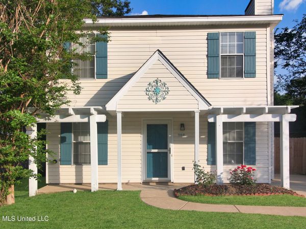 340 N Grove Circle, Brandon, MS 39047
