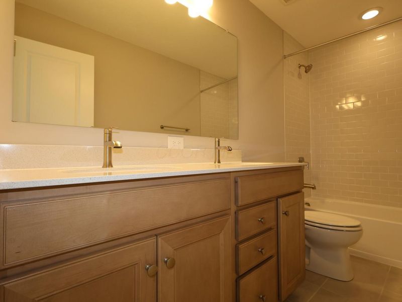 8725 Martin Lane, Plain City, OH 43064 Photo 14